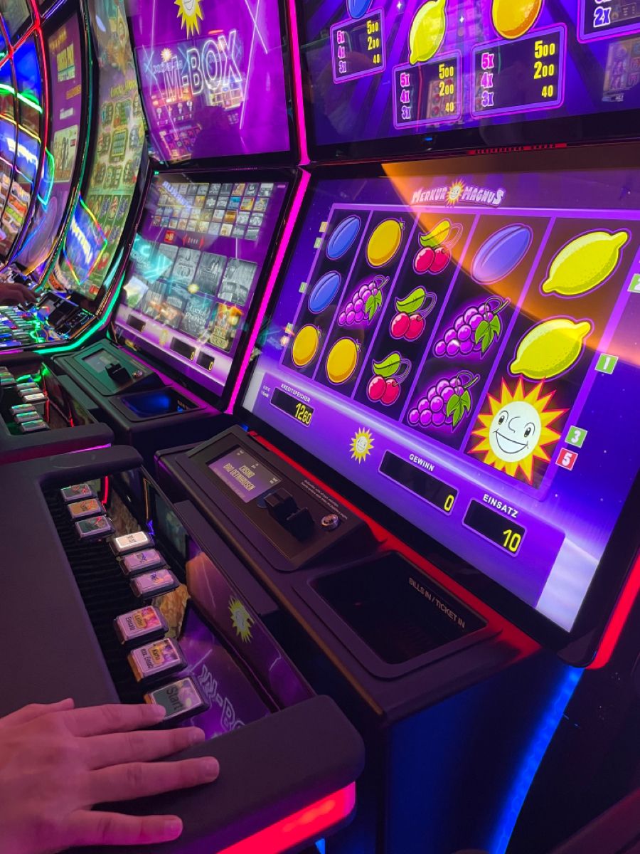 پاکستان کے نئے Dakota Dunes Casinoکیسینو کھلاڑیوں کے لیے خوش آمدید بونس